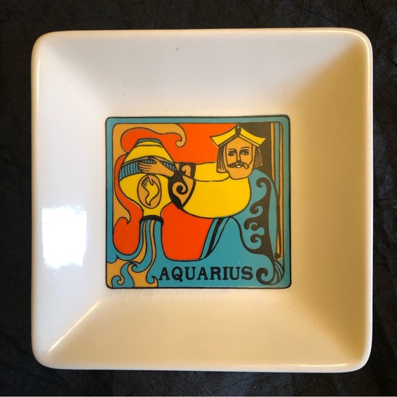 Takahashi Other - Aquarius Astrological Horoscope Ceramic Trinket Candy Jewelry Dish 5"